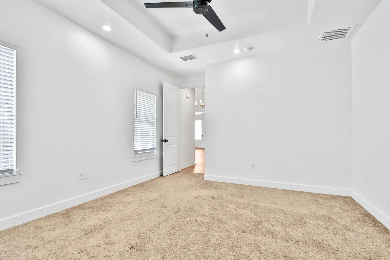 Photo 14 — 5911 Itasca Street, Lubbock, TX 79416