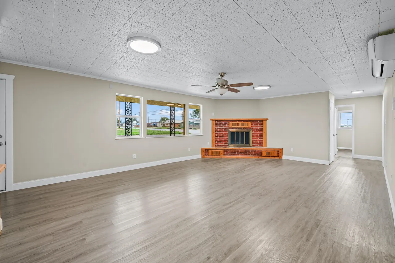 Photo 6 — 403 6th Street, Wolfforth, TX 79382