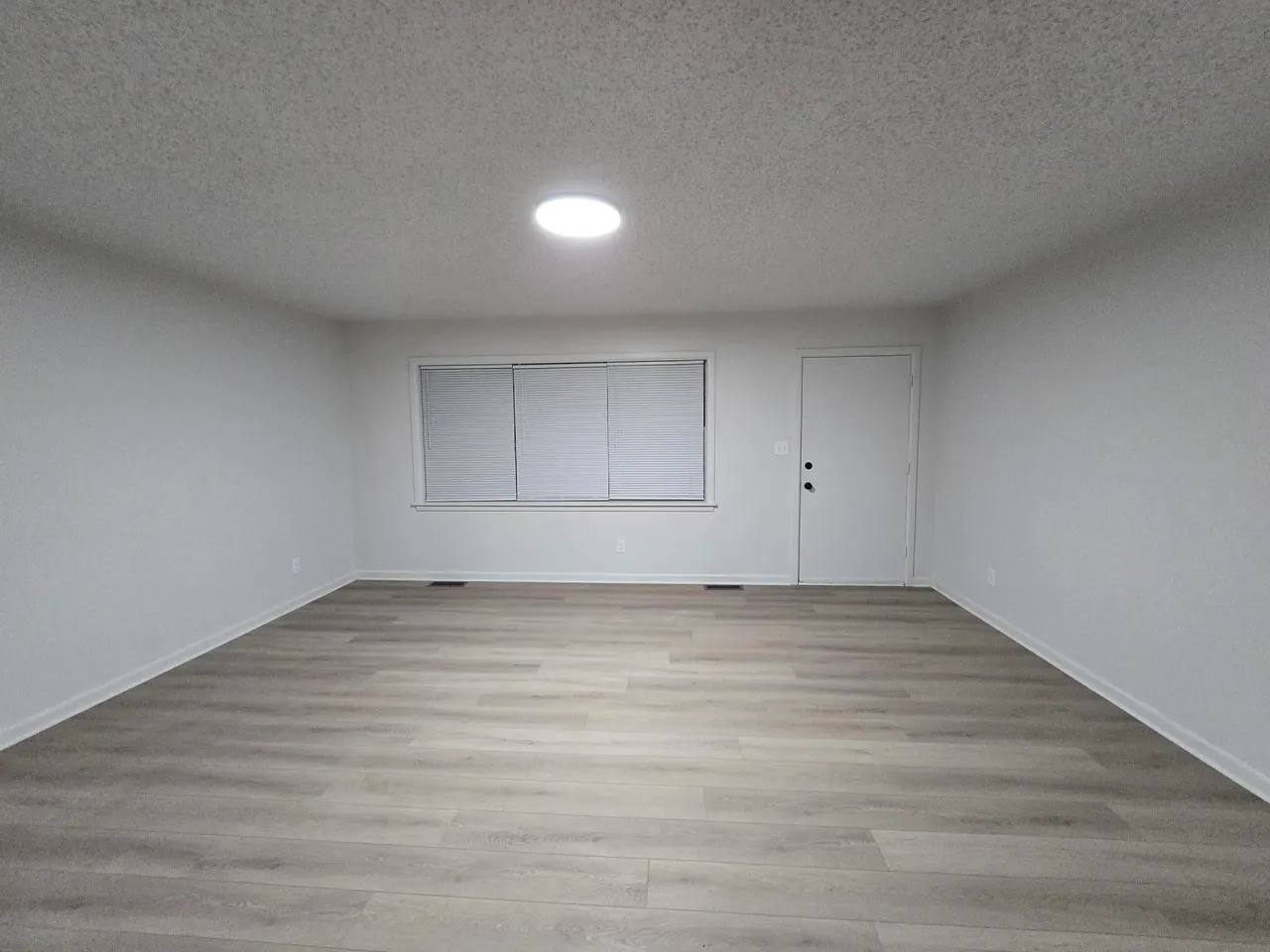 Photo 9 — 2231 S 6th Street, Lamesa, TX 79331
