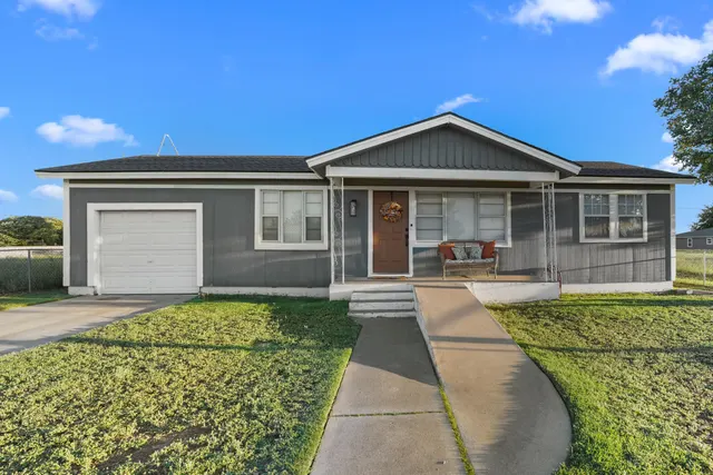 Front exterior — 4217 E 63rd Street, Lubbock, TX 79403