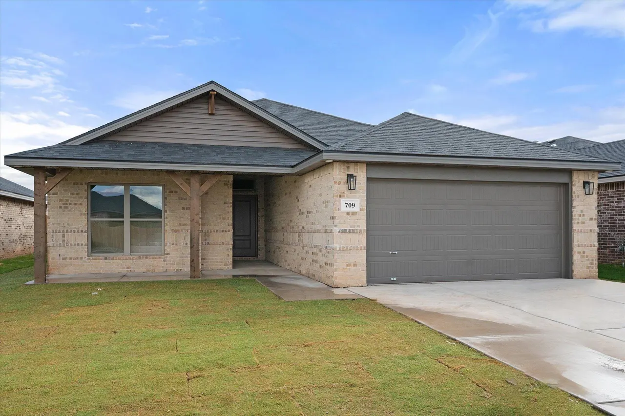 Front exterior — 709 E 21st Street, Wolfforth, TX 79382