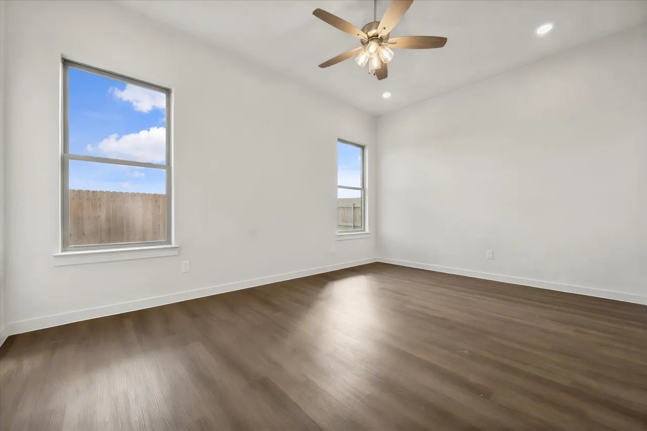 Photo 20 — 709 E 21st Street, Wolfforth, TX 79382