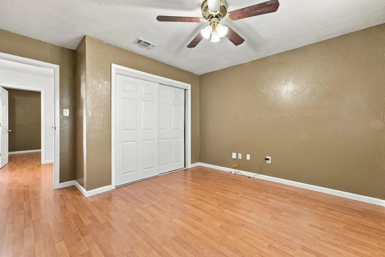 Photo 14 — 2909 94th Street, Lubbock, TX 79423