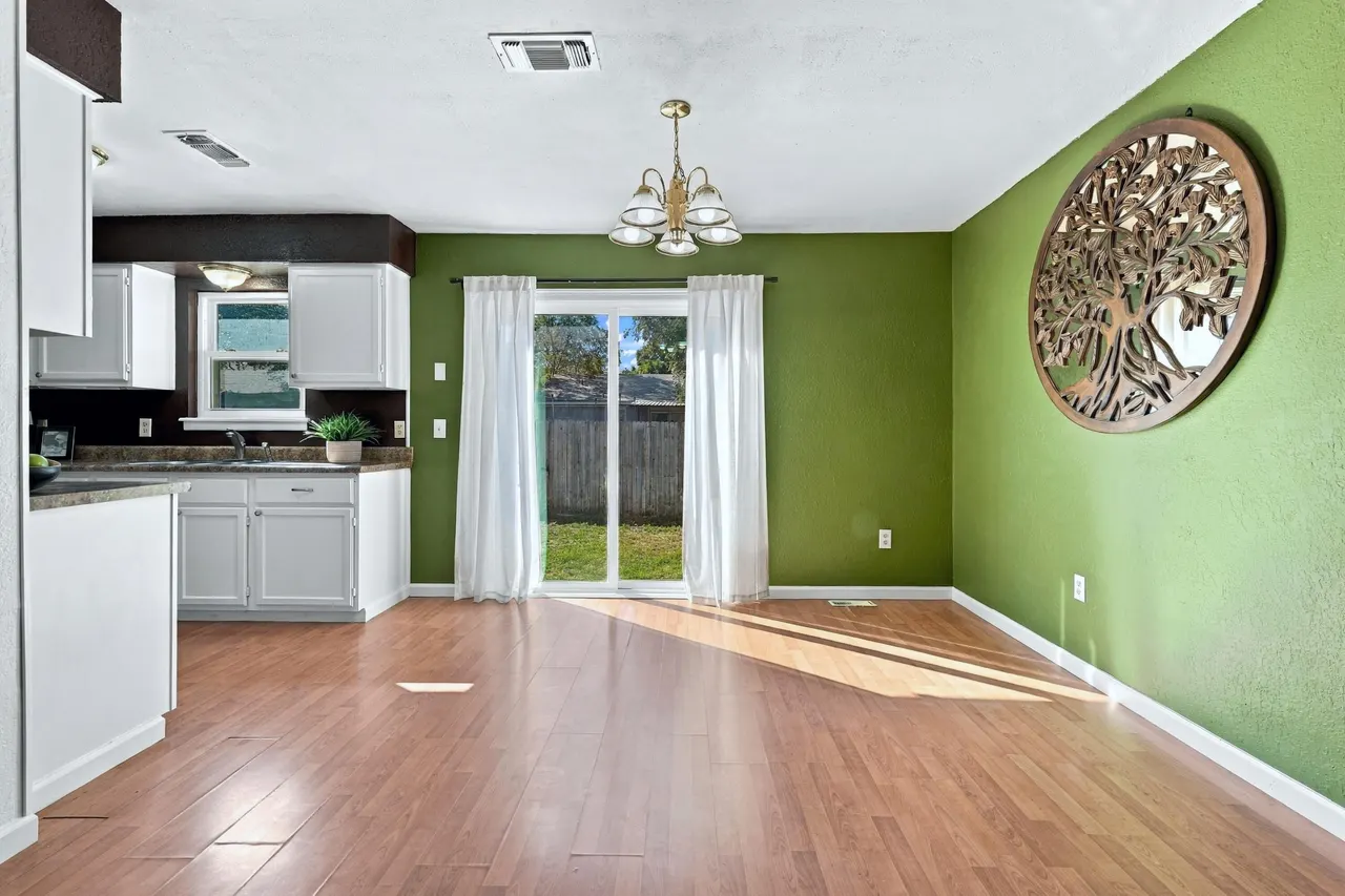 Photo 6 — 2909 94th Street, Lubbock, TX 79423