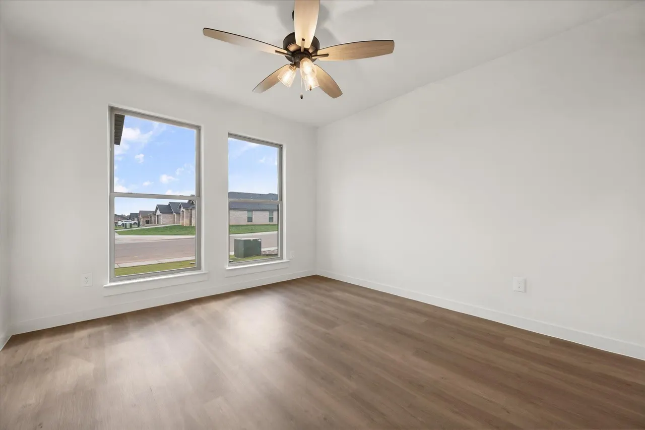 Photo 9 — 904 E 34th Street, Wolfforth, TX 79382