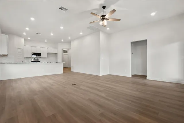Photo 7 — 904 E 34th Street, Wolfforth, TX 79382