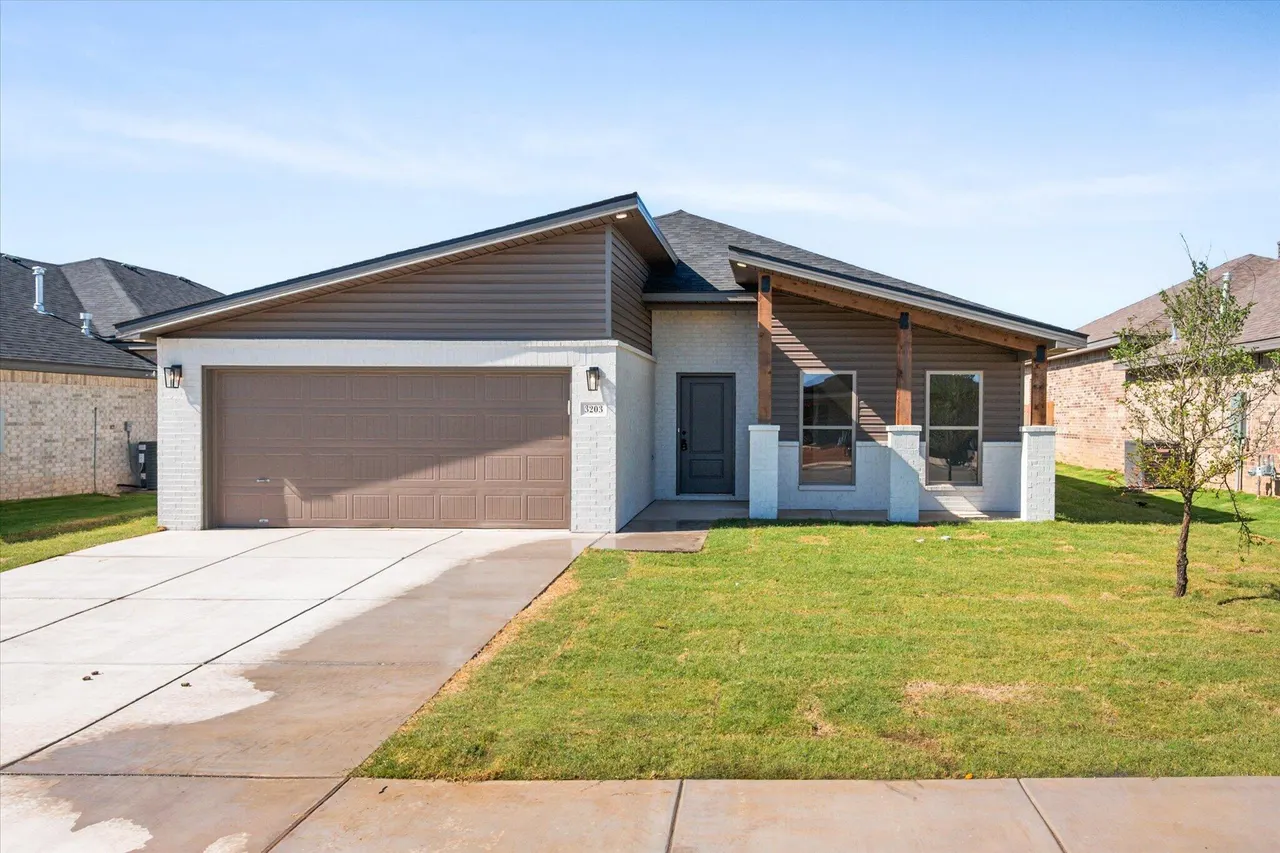Front exterior — 3203 Harvest Avenue, Wolfforth, TX 79382