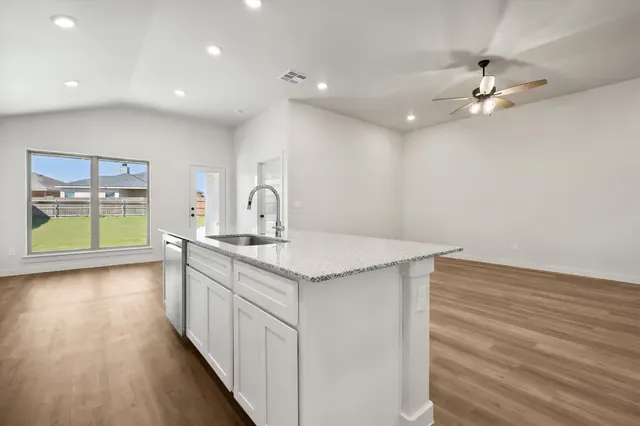 Photo 8 — 3203 Harvest Avenue, Wolfforth, TX 79382