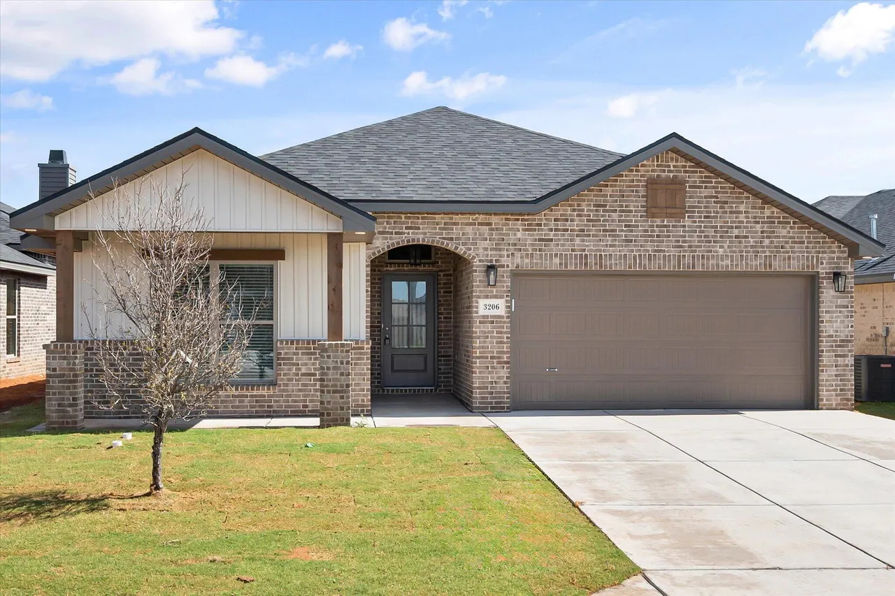 Front exterior — 3206 Harvest Avenue, Wolfforth, TX 79382