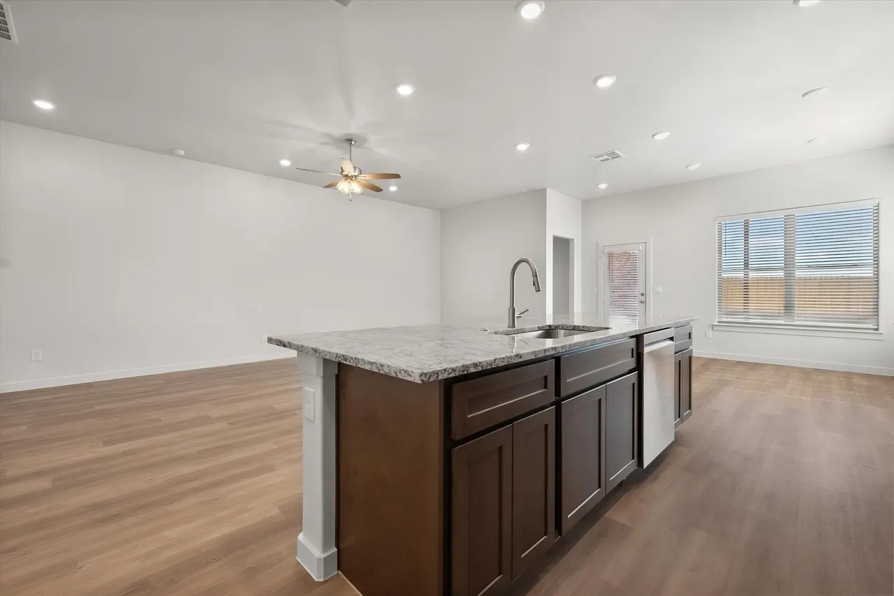 Photo 8 — 3206 Harvest Avenue, Wolfforth, TX 79382