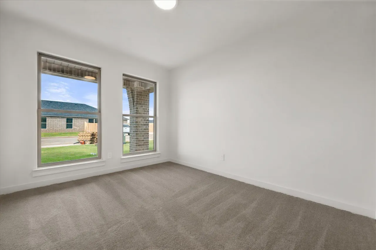 Photo 4 — 803 E 21st Street, Wolfforth, TX 79382