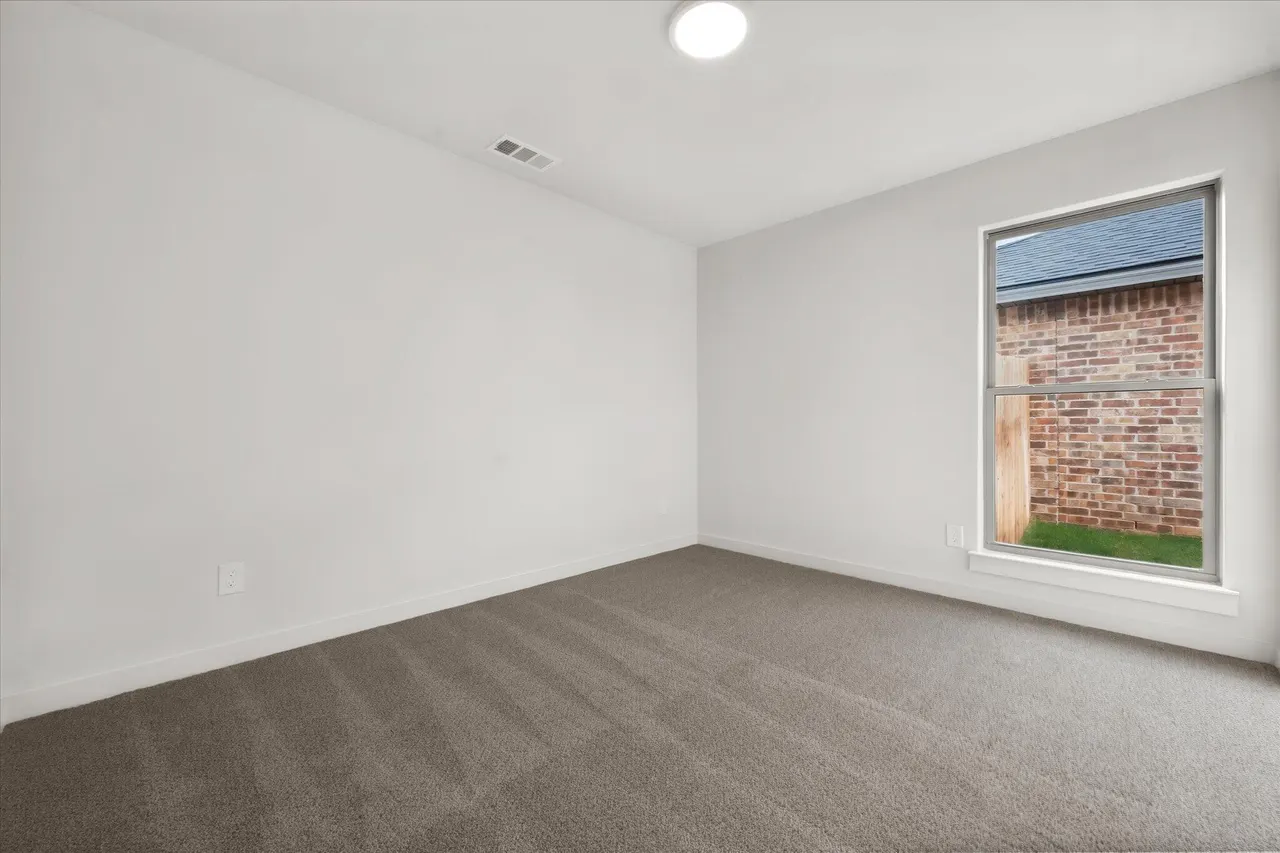 Photo 15 — 803 E 21st Street, Wolfforth, TX 79382