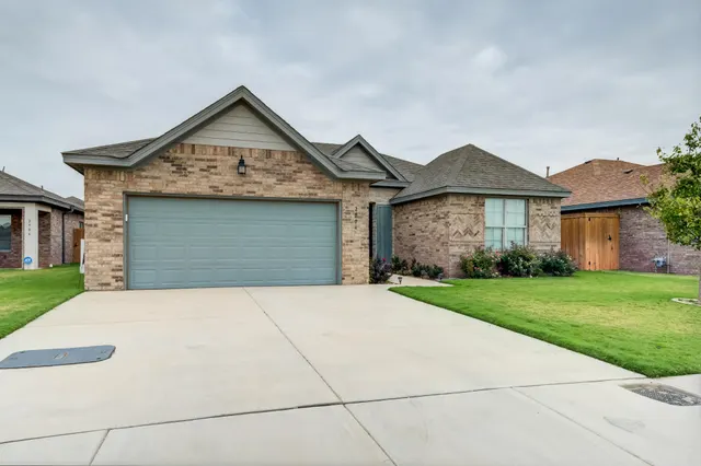 Photo 2 — 2904 136th Street, Lubbock, TX 79423