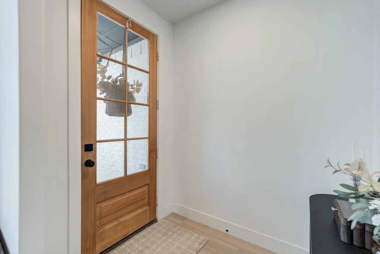 Photo 4 — 805 N 6th Circle, Wolfforth, TX 79382