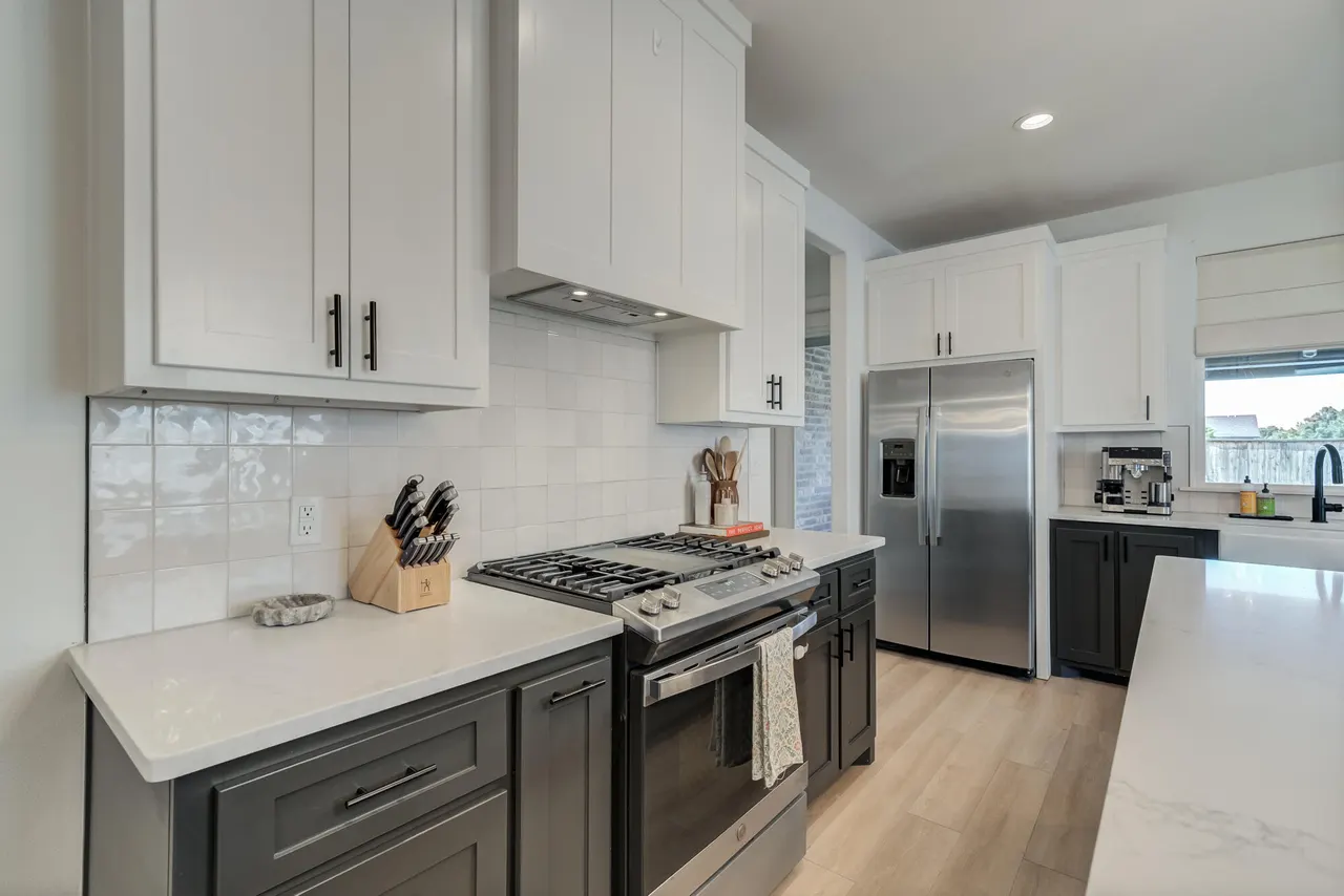 Photo 14 — 805 N 6th Circle, Wolfforth, TX 79382