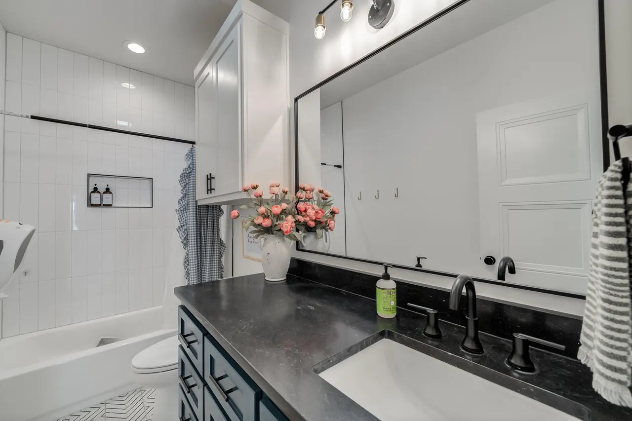 Photo 33 — 805 N 6th Circle, Wolfforth, TX 79382