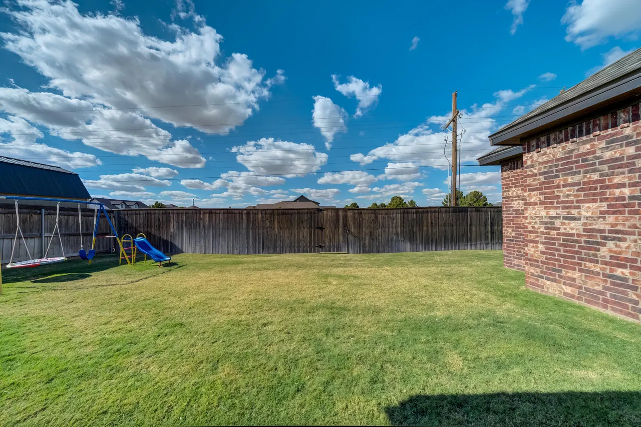 Photo 38 — 805 N 6th Circle, Wolfforth, TX 79382