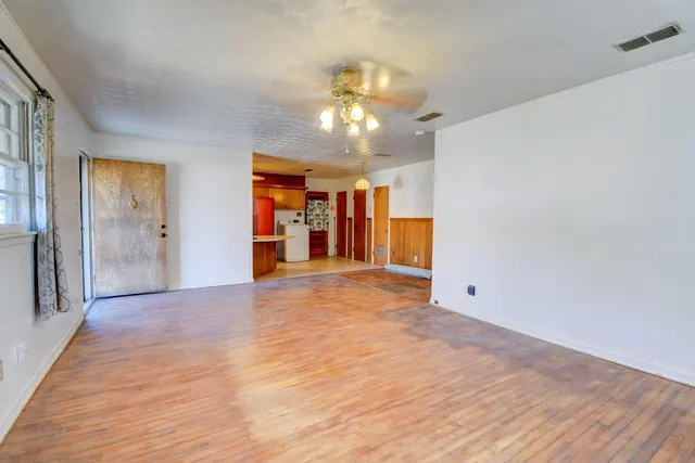 Photo 8 — 6511 Temple Avenue, Lubbock, TX 79412