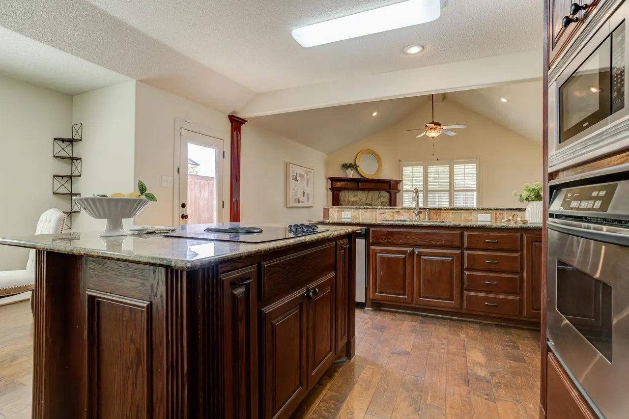 Photo 20 — 3913 100th Street, Lubbock, TX 79423