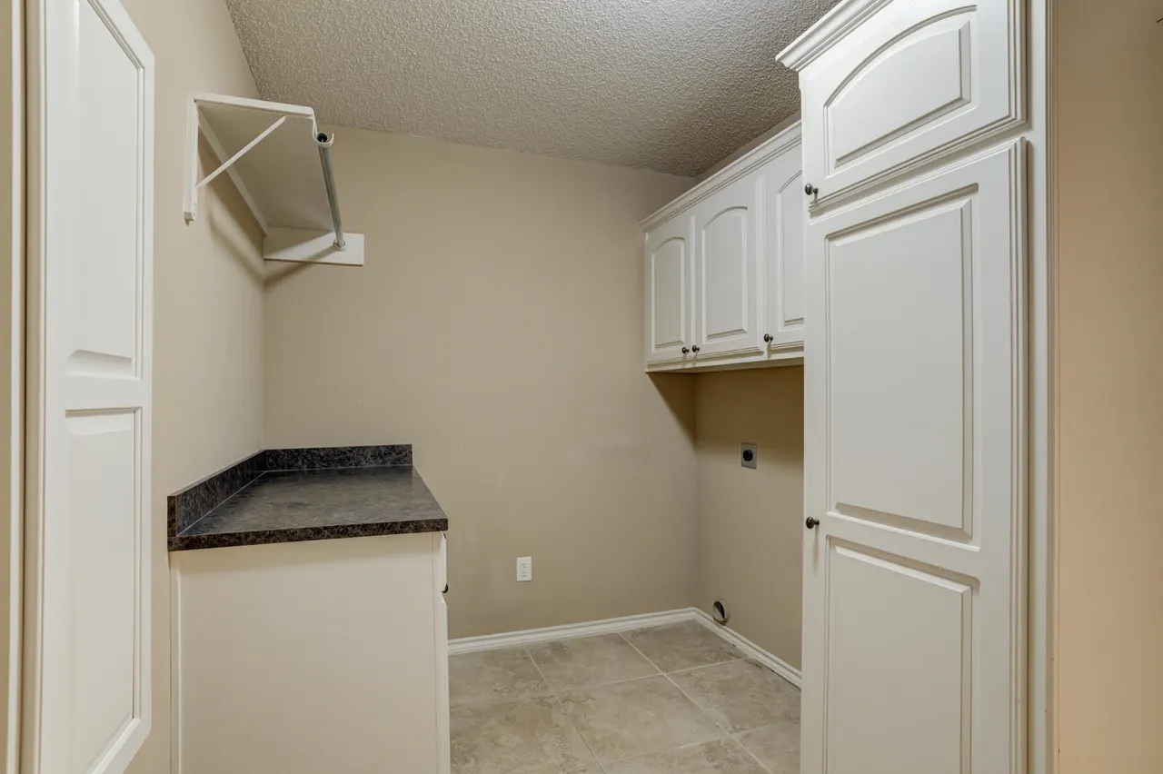 Photo 53 — 3913 100th Street, Lubbock, TX 79423