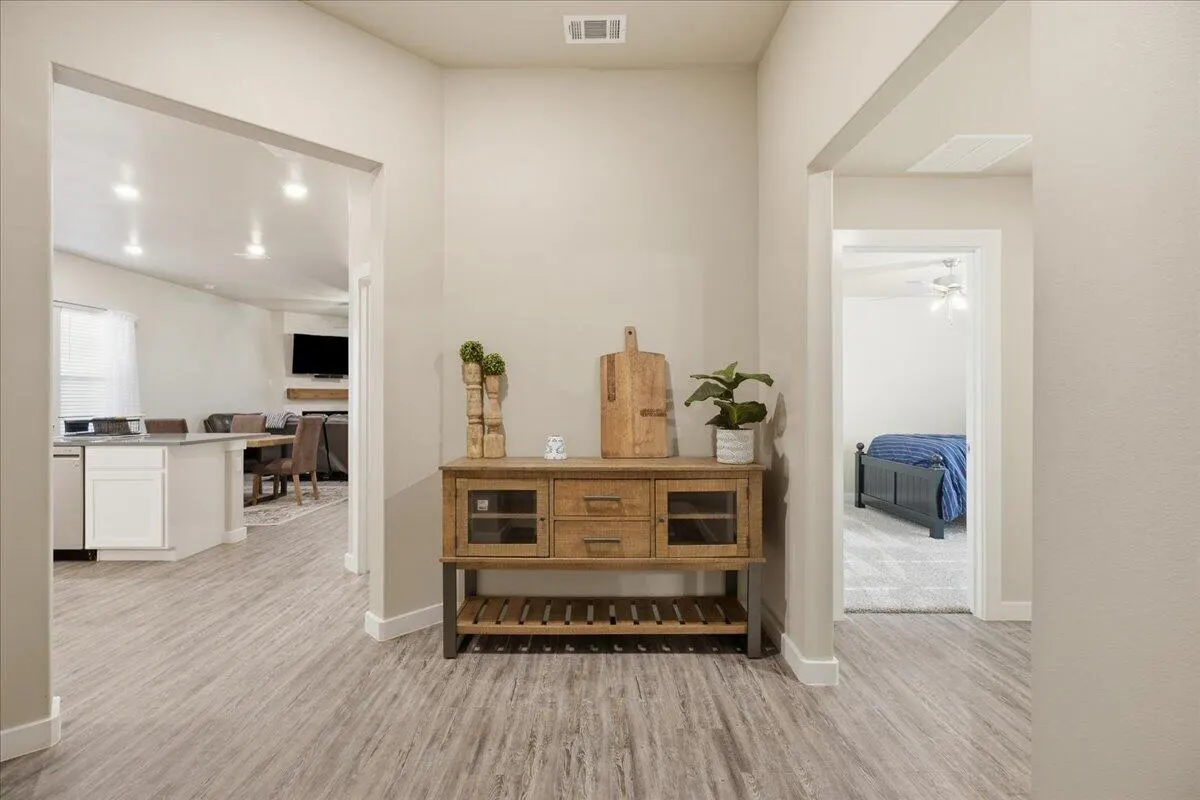 Photo 6 — 2006 140th Street, Lubbock, TX 79423