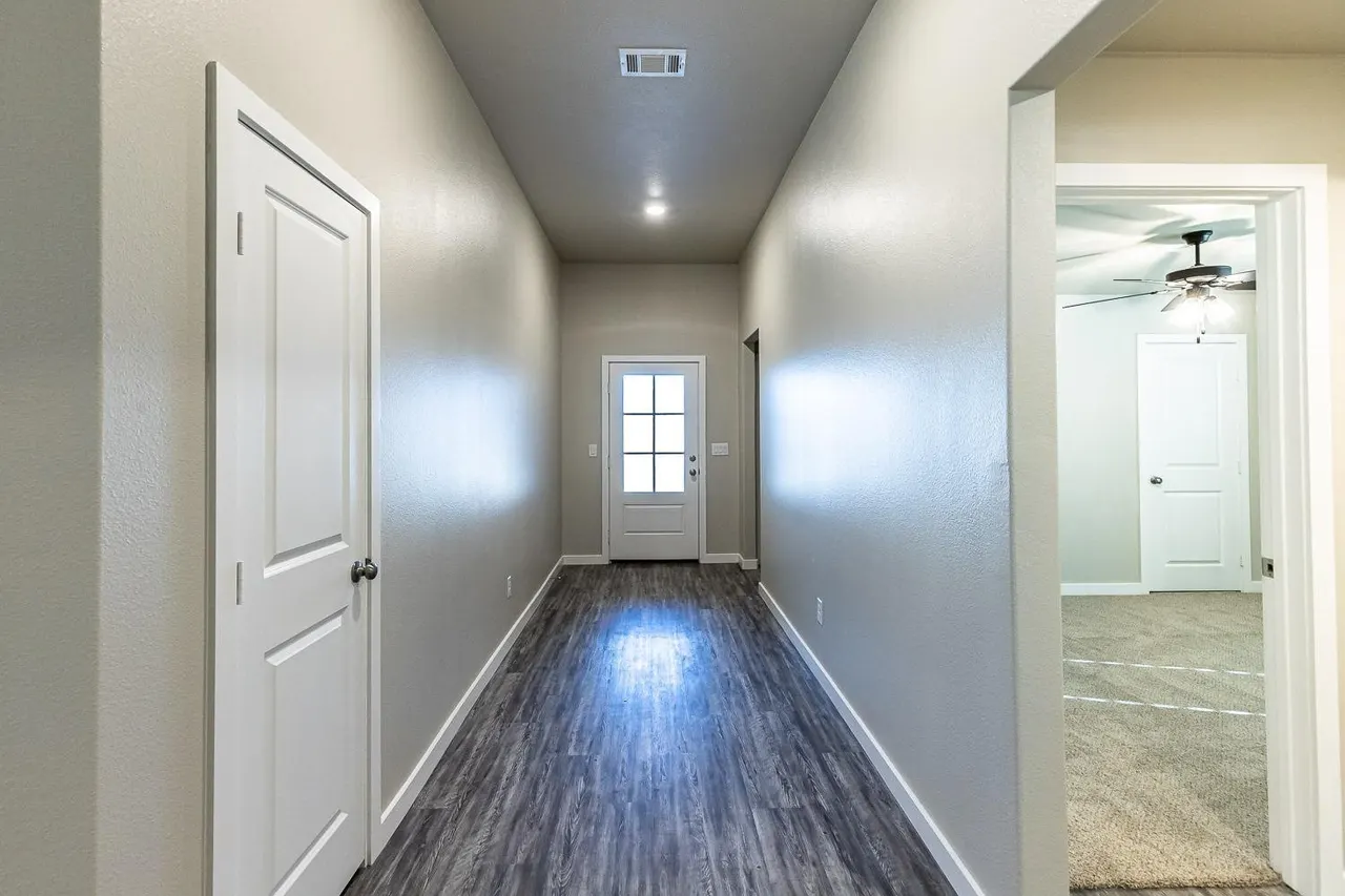 Photo 5 — 7528 98th Place, Lubbock, TX 79424