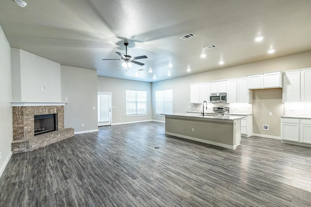 Photo 6 — 7528 98th Place, Lubbock, TX 79424
