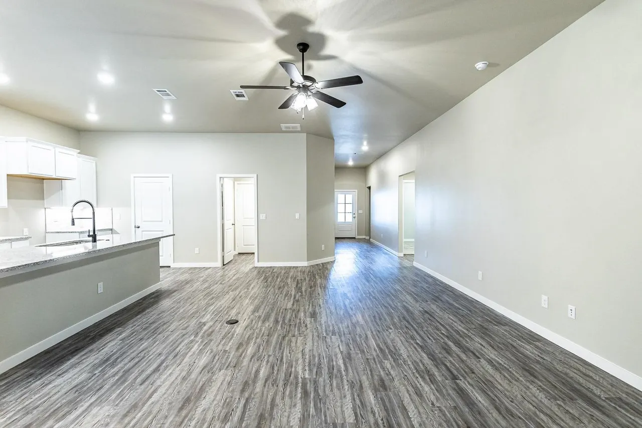 Photo 10 — 7528 98th Place, Lubbock, TX 79424