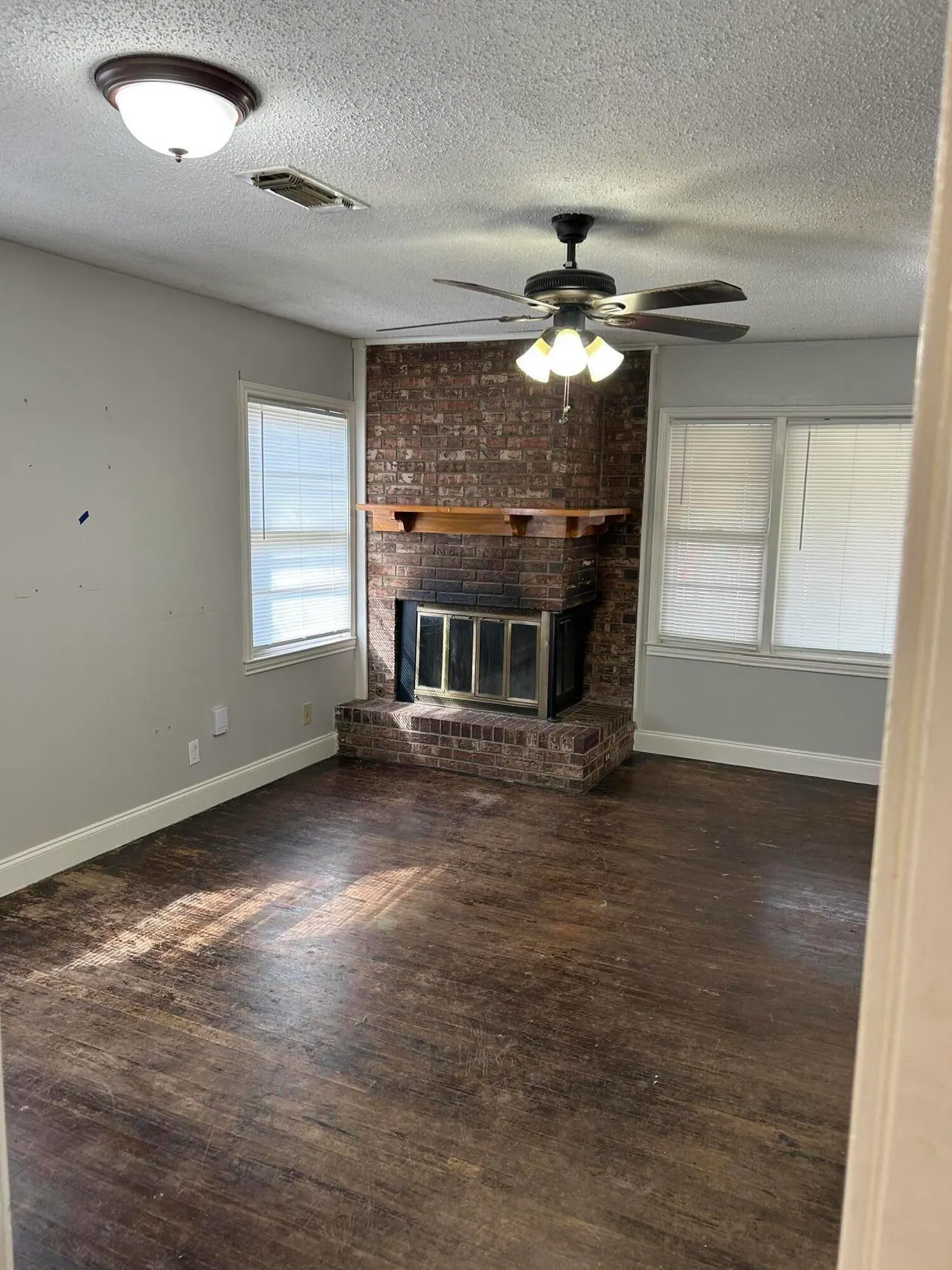 Photo 5 — 3819 33rd Street, Lubbock, TX 79410