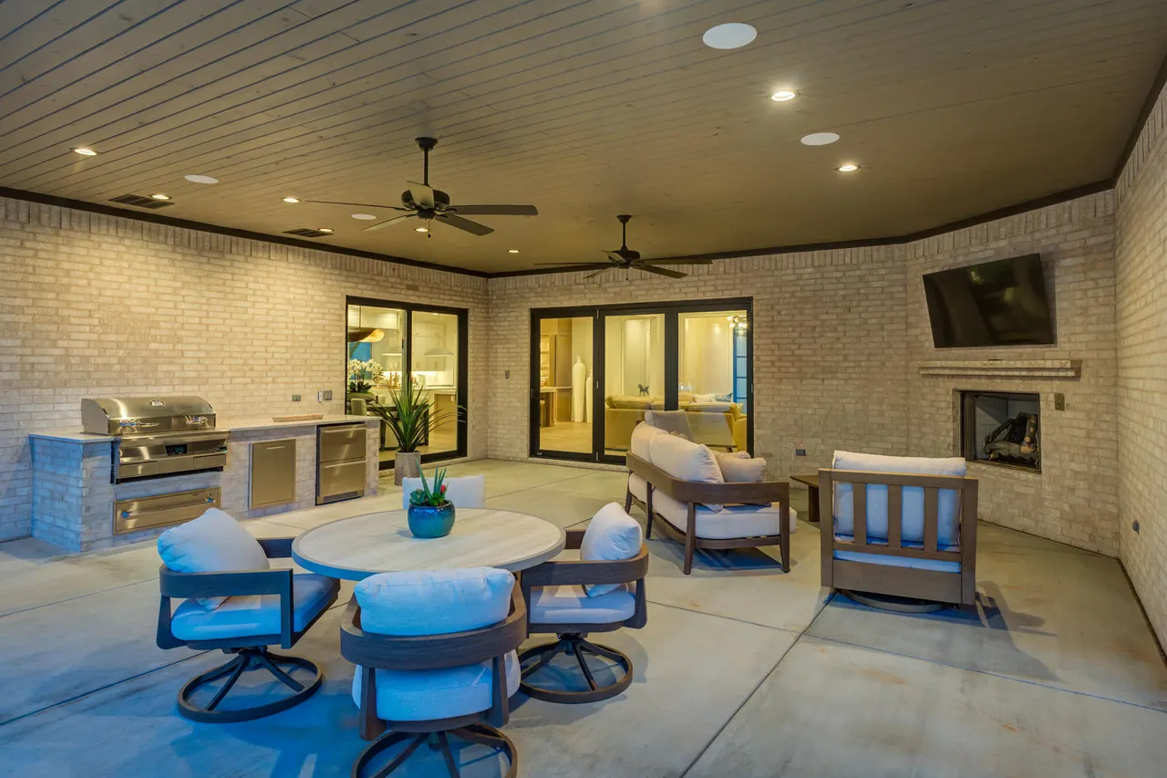 Photo 5 — 4005 149th Street, Lubbock, TX 79423