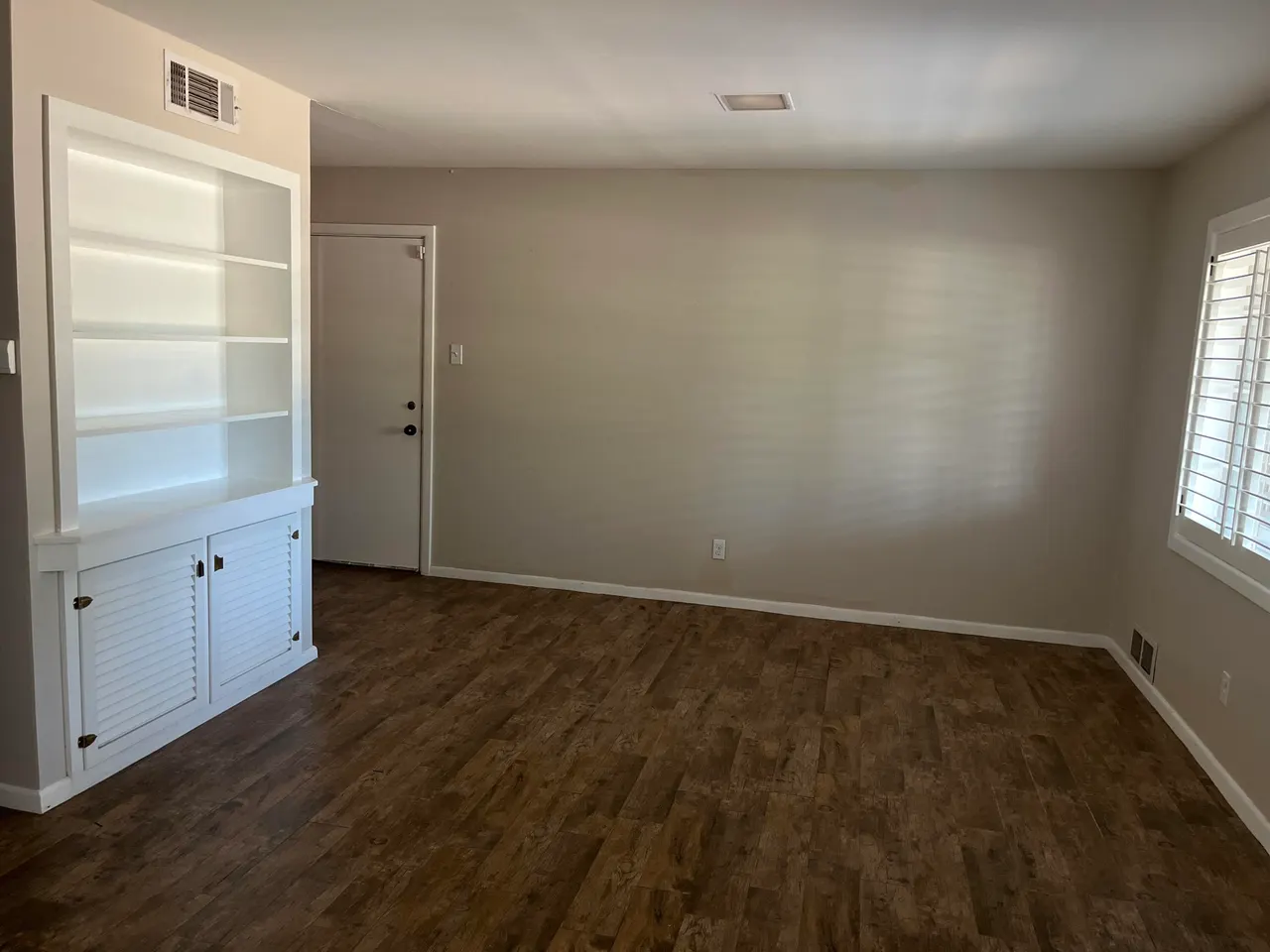 Photo 4 — 3413 42nd Street, Lubbock, TX 79413