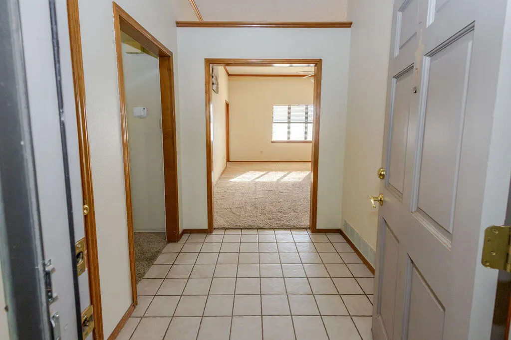 Photo 2 — 9703 Aberdeen Avenue, Lubbock, TX 79424
