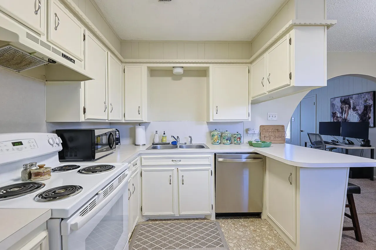 Photo 53 — 4424 75th Drive, Lubbock, TX 79424