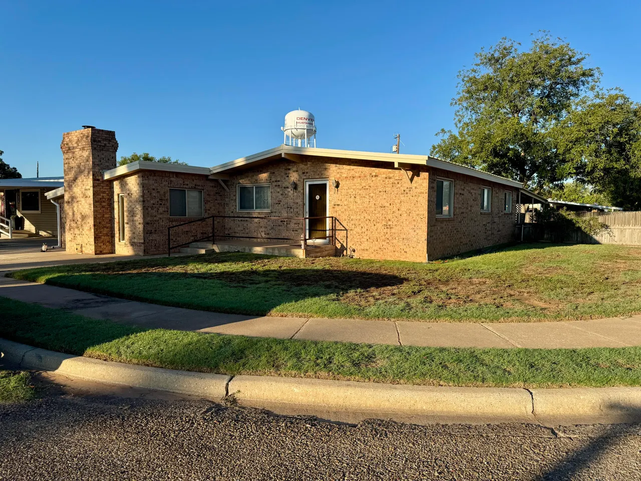 Photo 2 — 207 N Adams Avenue, Denver City, TX 79323
