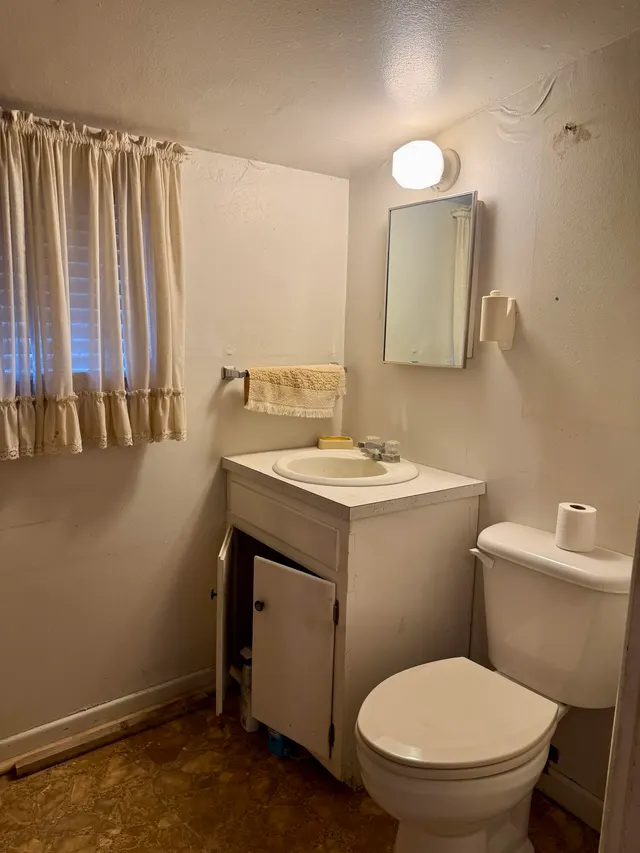 Photo 8 — 207 N Adams Avenue, Denver City, TX 79323