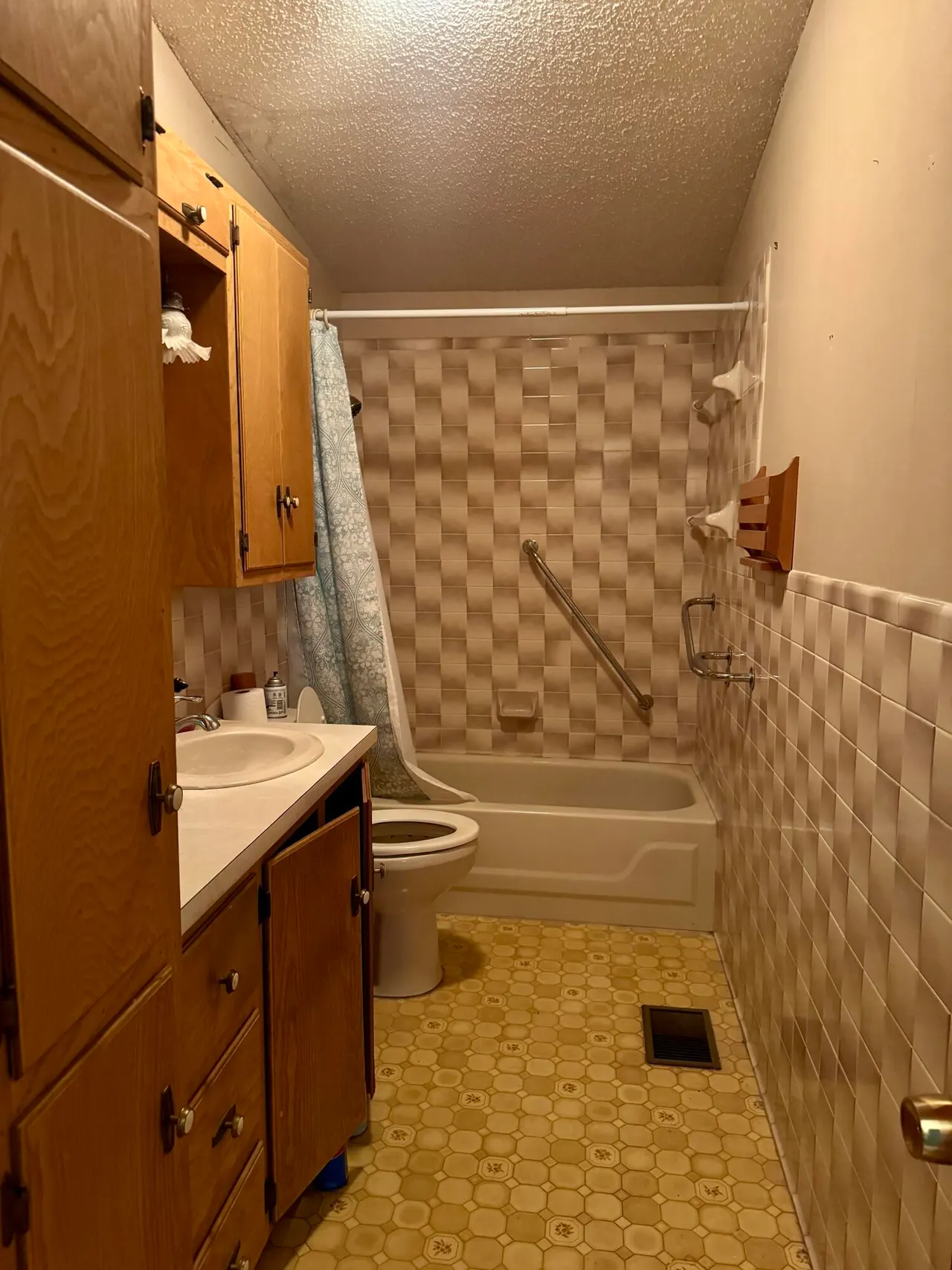 Photo 12 — 207 N Adams Avenue, Denver City, TX 79323