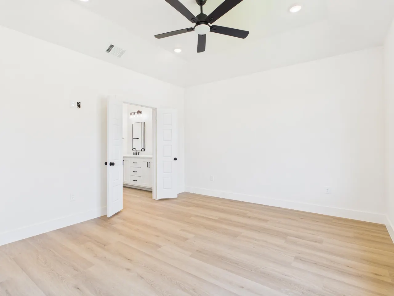 Photo 20 — 7018 18th Street, Lubbock, TX 79416