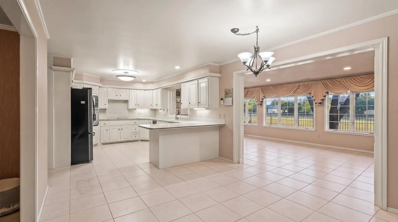 Photo 11 — 4407 89th Street, Lubbock, TX 79424