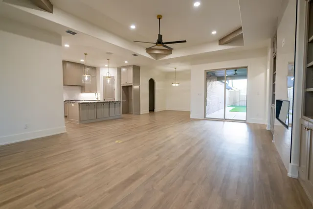 Photo 8 — 4406 Quincy Avenue, Lubbock, TX 79407