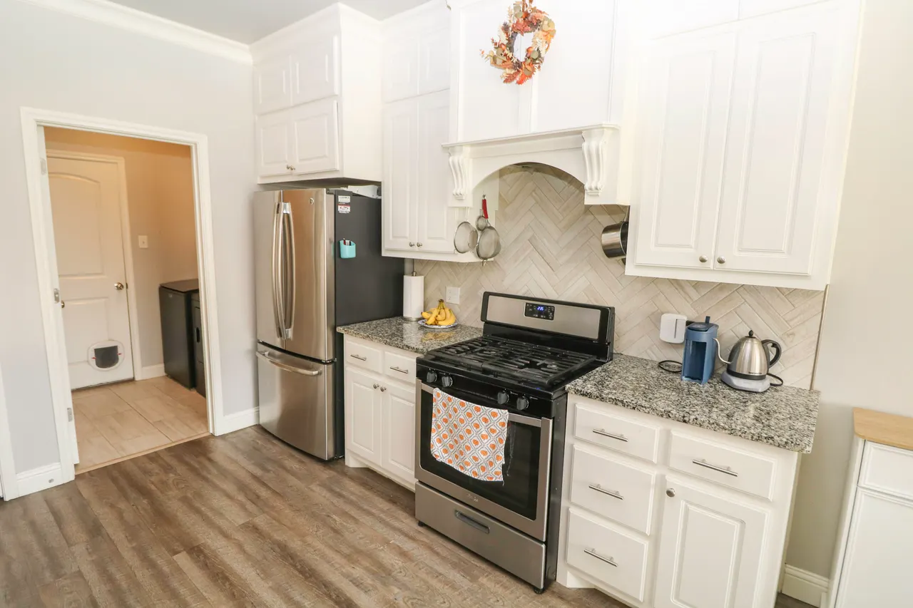 Photo 9 — 1405 N Vinton Avenue, Lubbock, TX 79416