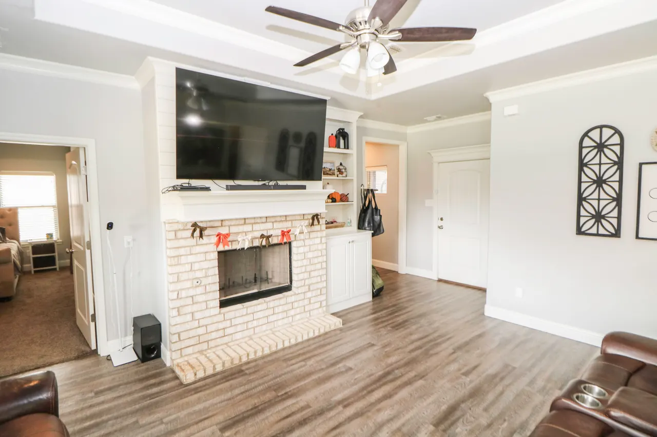Photo 6 — 1405 N Vinton Avenue, Lubbock, TX 79416