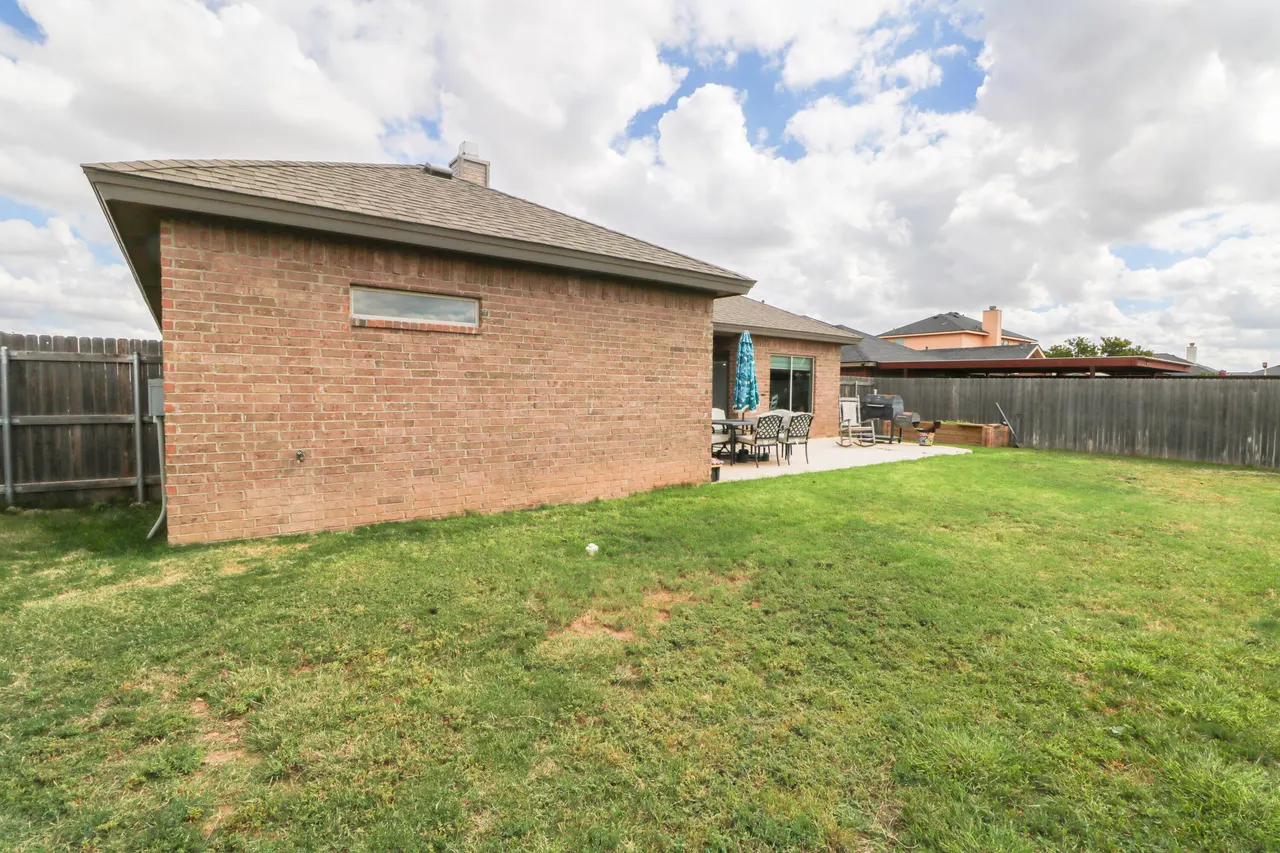 Photo 29 — 1405 N Vinton Avenue, Lubbock, TX 79416