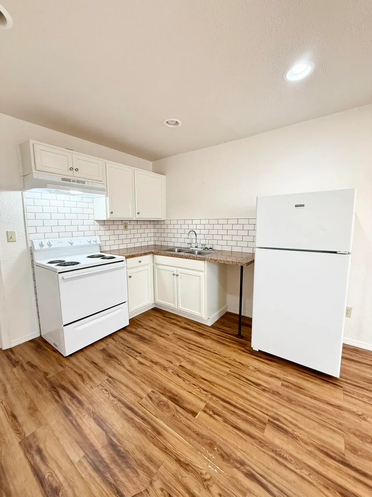 Photo 6 — 1912 25th Street B, Lubbock, TX 79411