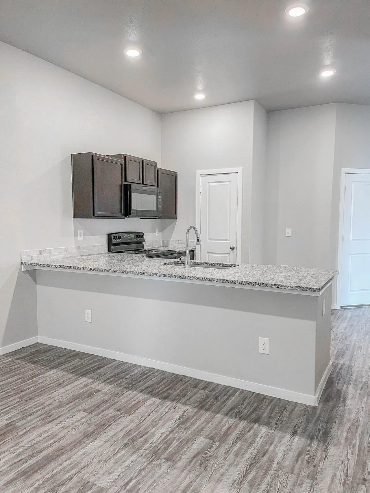 Photo 3 — 2116 N Jayton Avenue B, Lubbock, TX 79403