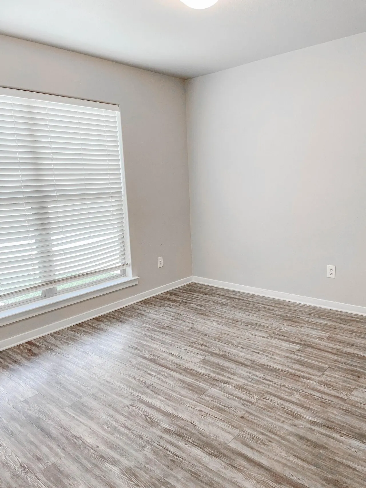 Photo 5 — 2116 N Jayton Avenue B, Lubbock, TX 79403