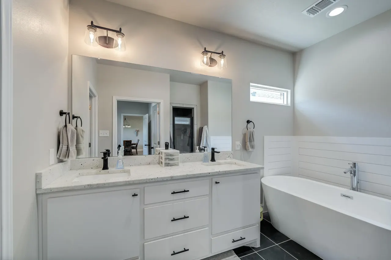 Photo 24 — 1707 Quincy Avenue, Lubbock, TX 79416