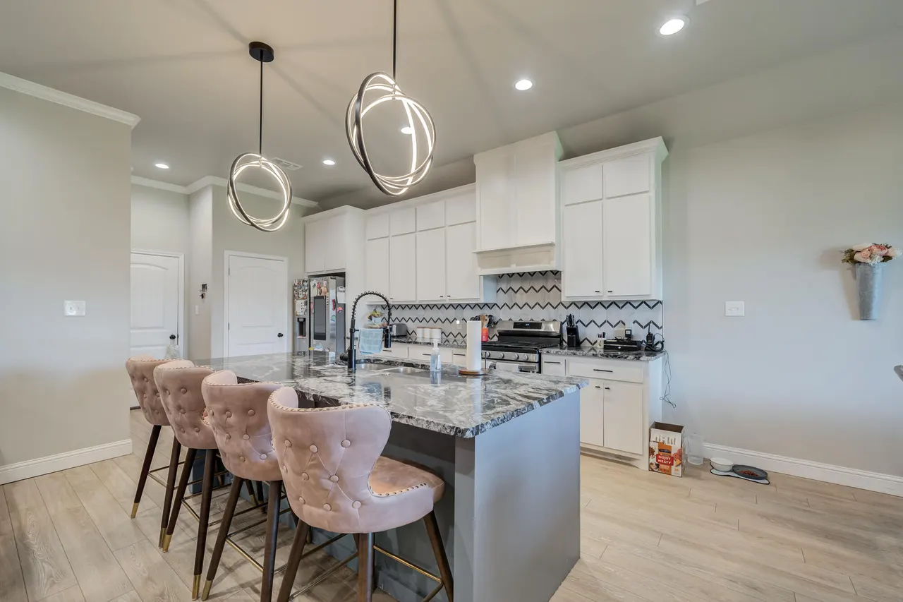 Photo 12 — 1707 Quincy Avenue, Lubbock, TX 79416