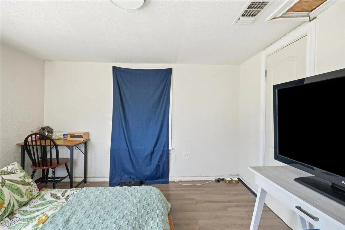 Photo 14 — 2601 30th Street, Lubbock, TX 79410