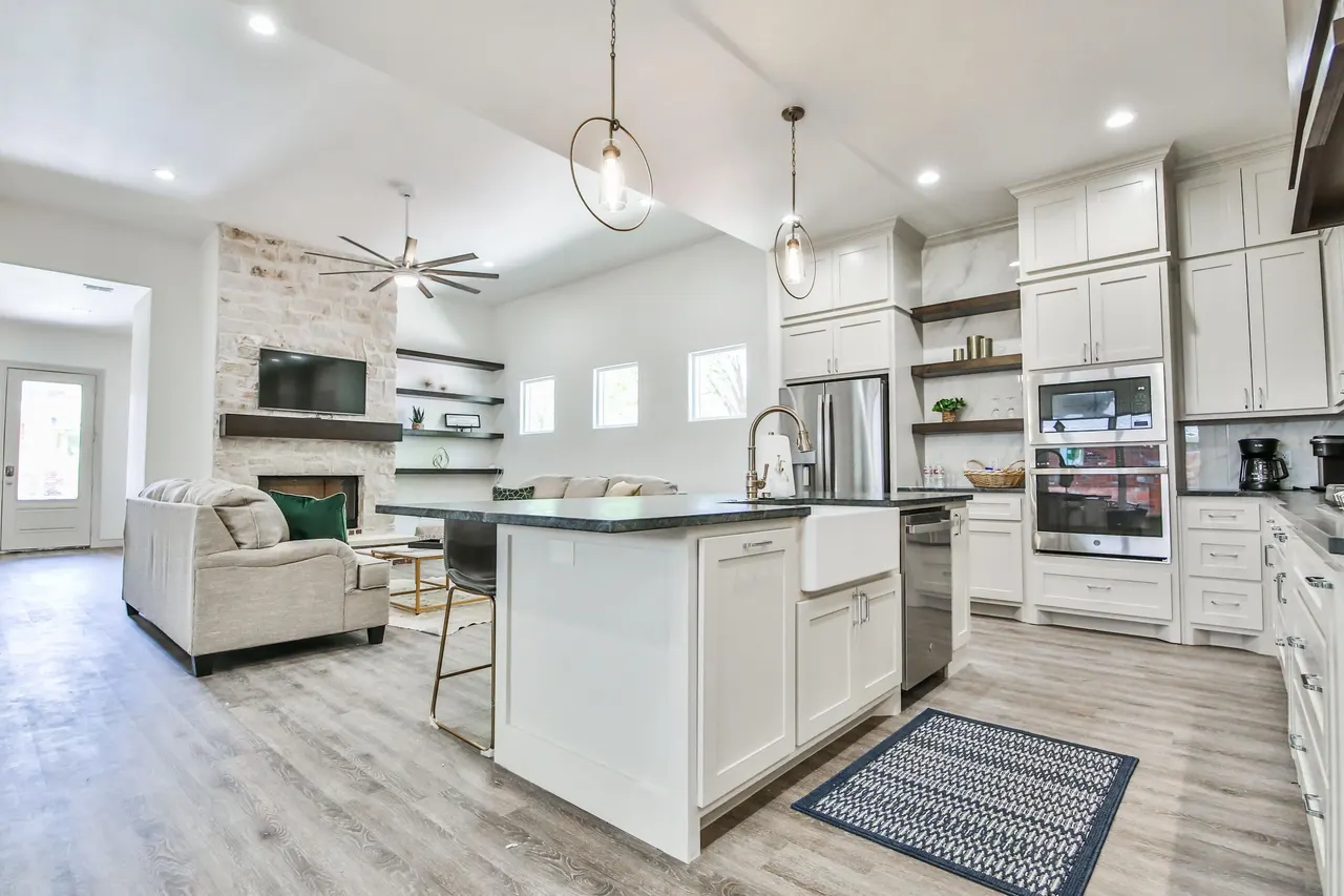 Photo 7 — 401 Troy Avenue, Lubbock, TX 79416