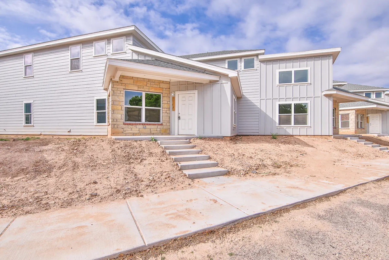 Photo 2 — 3115 - 3117 74th Street, Lubbock, TX 79423